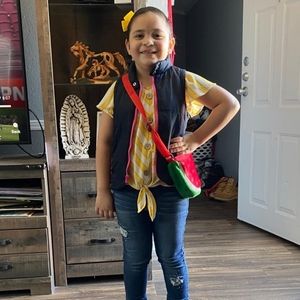 Meet your Posher, Veronica